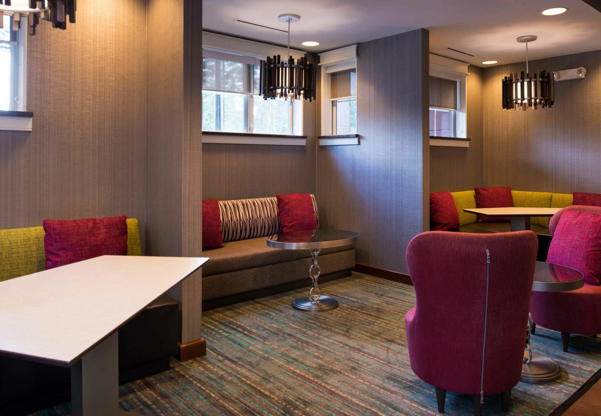 Residence Inn By Marriott Gainesville I-75 Экстерьер фото